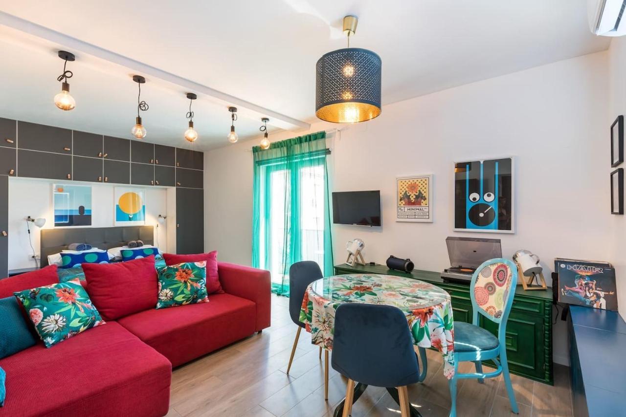 Boutique Triple House With Garden & Roof Terrace Βίλα Σπλιτ Εξωτερικό φωτογραφία