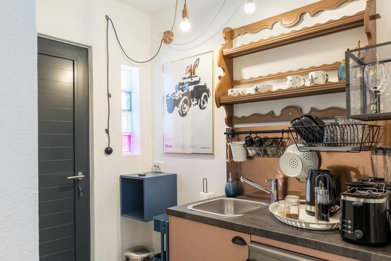 Boutique Triple House With Garden & Roof Terrace Βίλα Σπλιτ Εξωτερικό φωτογραφία